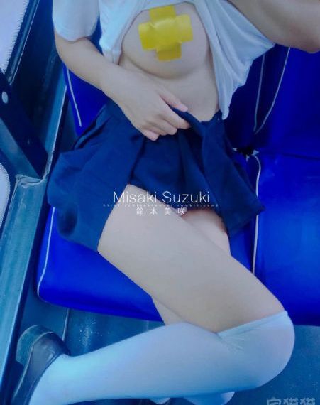 伦理年轻老师bd蜜桃成熟时