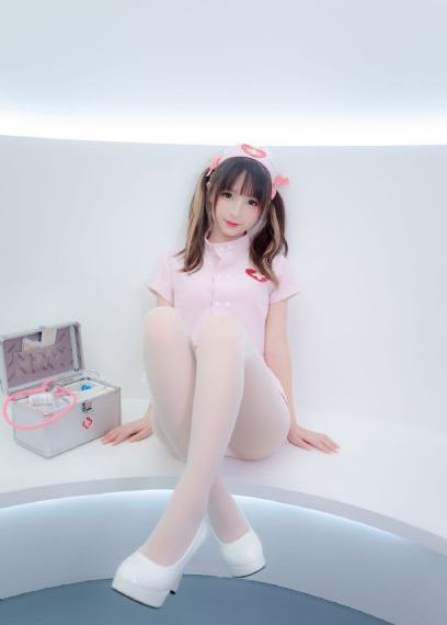 女大学生的沙龙室2