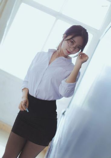 女人被狂躁30分钟免费看