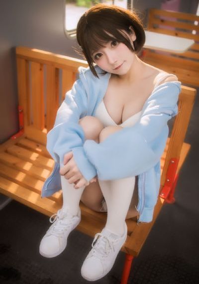 女大学生沙龙室3