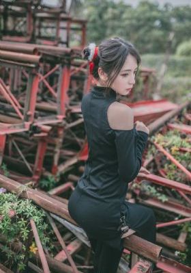 美里麻衣